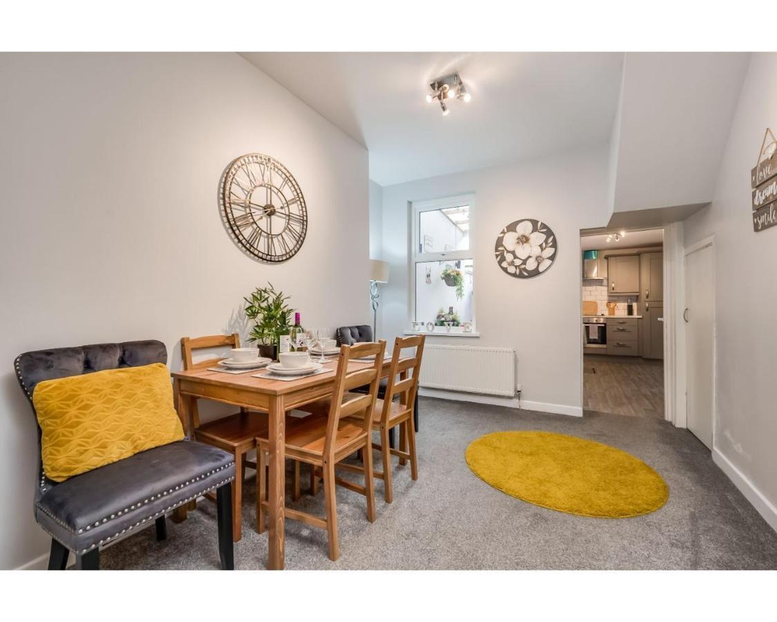Central Belfast Apartments Ravenhill Εξωτερικό φωτογραφία